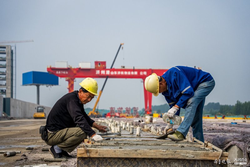 管道工程2026：智能建造 vs 传统施工，五大维度优劣势实战指南